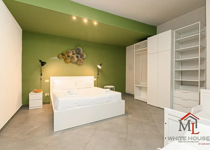Centro Storico Apartments S3 Smeraldo Apartment